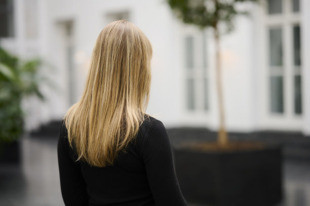 后视镜大头照图片下载