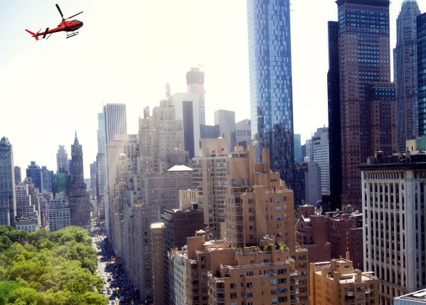 直升机游览纽约市。图片下载