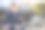 电话，自行车和通勤与一个商人在城市使用环保交通工具的工作旅行。手机、自行车和5g移动技术，一名男员工在考虑自己的碳足迹图片下载