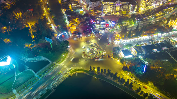 大姐:越南的深夜图片下载