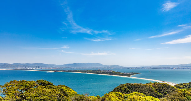 从福冈县鹿之岛眺望博多湾图片下载