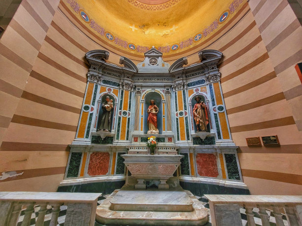 佛罗里达大教堂和东方33号圣母国家圣殿图片下载