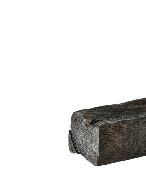 一块白色背景的旧木头，非常适合展示化妆品、食品和其他产品。图片下载