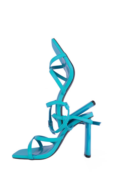 时尚高跟鞋的背景图片下载