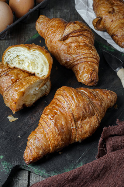 美味的羊角面包图片下载