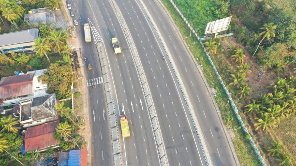 印度喀拉拉邦国道鸟瞰图图片下载