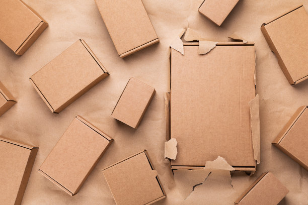 从工艺纸盒的顶视图。生态配送，零浪费，无塑料包装。图片下载