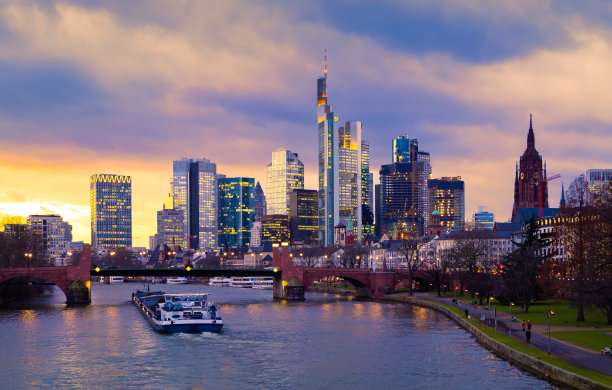 德国法兰克福的黄金时间图片下载