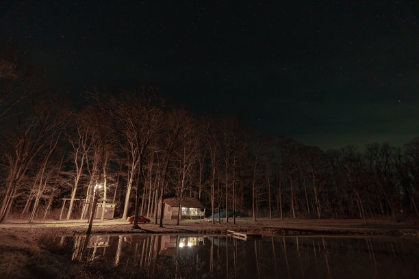 林中小屋图片下载