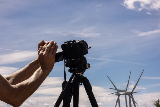 遮阳板遮挡阳光图片下载