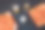 啤酒和新鲜出炉的披萨装在黑色背景的盒子里。图片下载