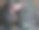 女性颈部疼痛，夜间在办公室工作与电脑和心理健康的企业业务人员。年轻的工作过度的人在桌子上，背部疼痛的晚工作和员工倦怠图片下载