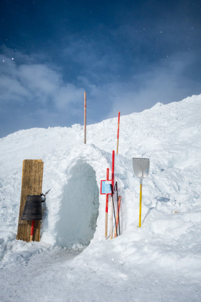 奥地利-腹地。冰洞入口图片下载