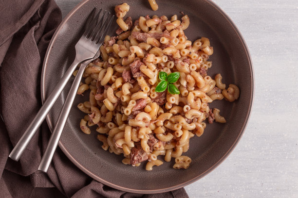 炖肉意面，海军蓝意面，牛角，自制，没有人，图片下载