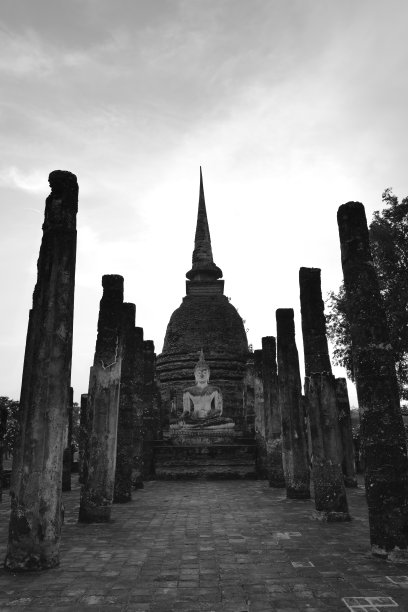 泰国素可泰历史公园Mahathat图片下载