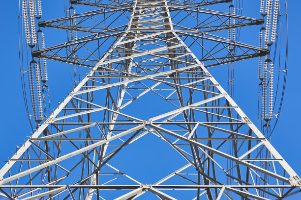 电力线塔。能源产业。工业配电。可再生能源的生产图片下载