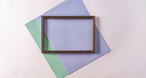 木质框架，纸背景，极简主义的概念图片下载