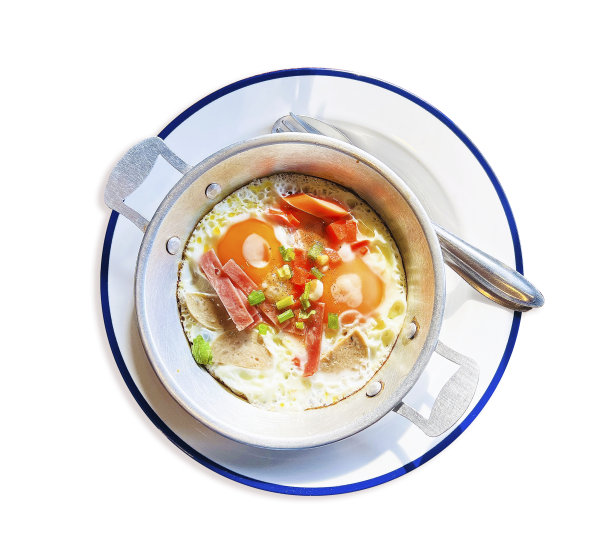 平底煎蛋，泰国风味，越南食物，孤立，白底图片下载