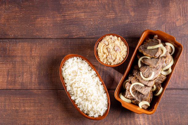 烤牛肉，巴西东北部的传统菜肴。图片下载