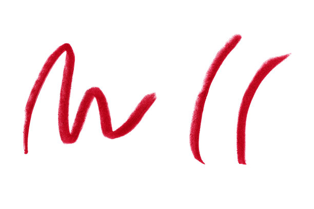 红色唇线笔画孤立在白色背景。图片下载