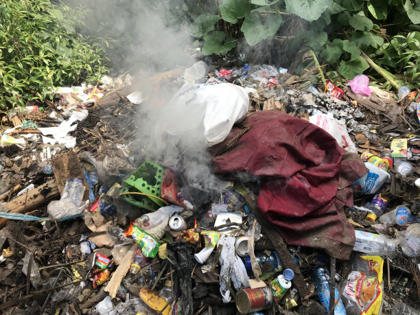焚烧印尼生活垃圾图片下载