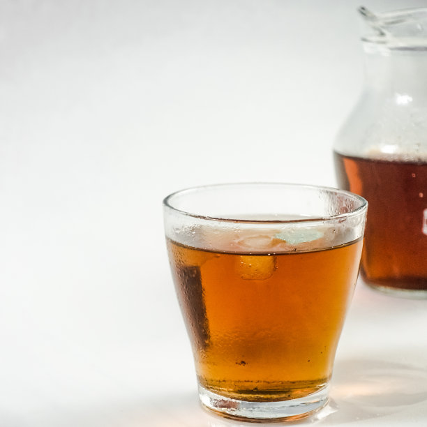 一杯茶和一壶茶图片下载