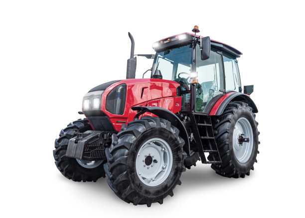 现代轮式拖拉机孤立在白色背景图片下载