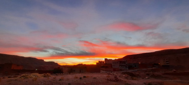 照片来自大自然，天空，水，树，山和艺术，抽象图片下载