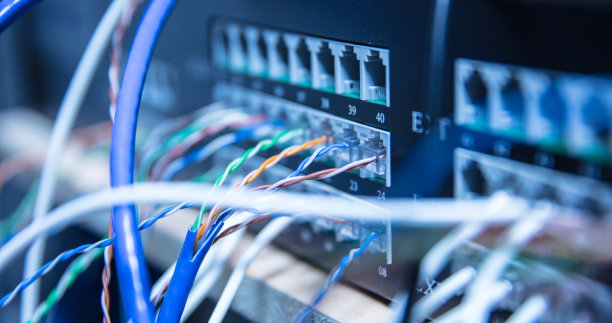 Web服务器插入了网线图片下载