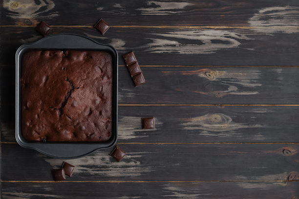 巧克力布朗尼，复印空间。图片下载