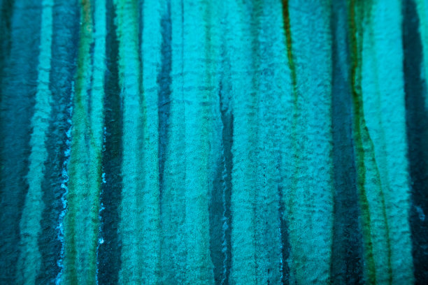 抽象的蓝绿色竖线。船体上的条纹痕迹，特写。图片下载