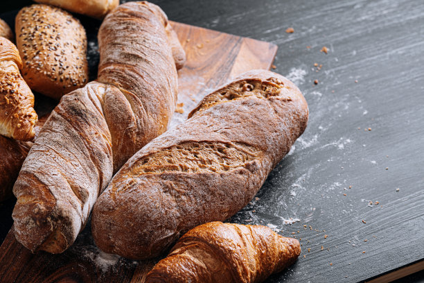 充满活力和开胃的各种烘焙食品图片下载