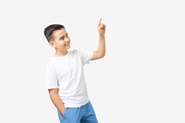 男孩的肖像显示空白图片下载