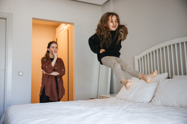 母亲厌倦了你女儿的恶作剧图片下载