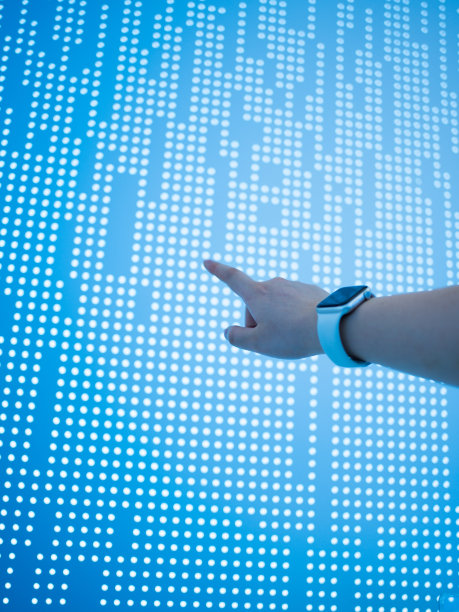 用手触摸屏幕的概念图像图片下载