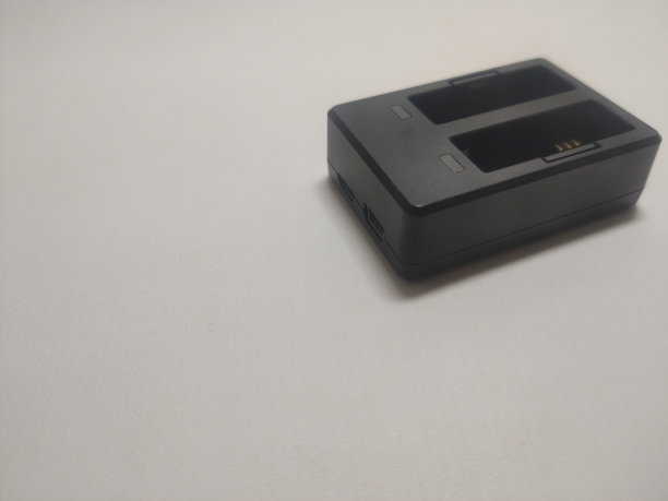 给动作凸轮电池充电的地方图片下载