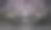 一个人在手机上玩电子游戏。智能手机在线电影流媒体。图片下载