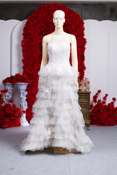 新娘婚纱复古风格的工作室图片下载