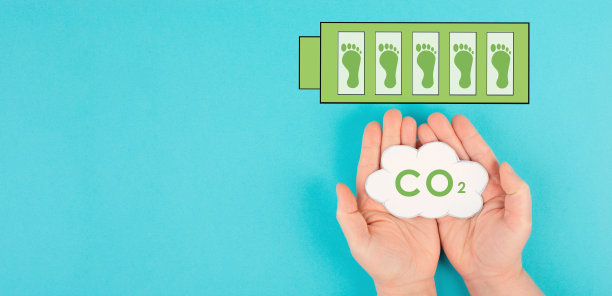 绿色能源装载，减少二氧化碳足迹，可持续可再生电力，企业社会责任理念，环境保护，生态技术图片下载