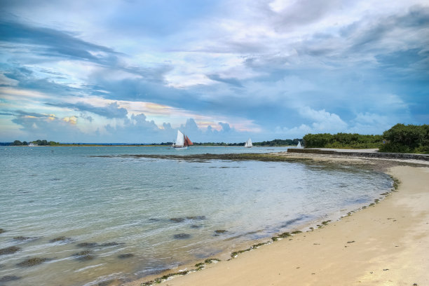 在梅因岛的一艘旧帆船图片下载