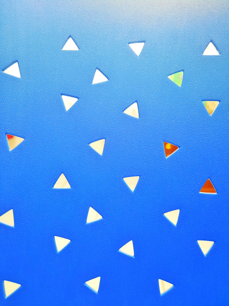 蓝色背景与三角形图案图片下载