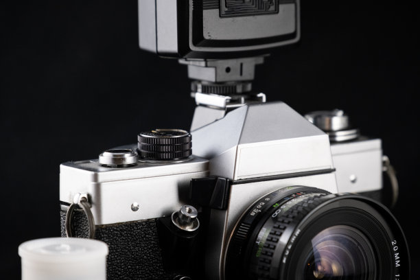 作为一门古老而古典的艺术:摄影图片下载