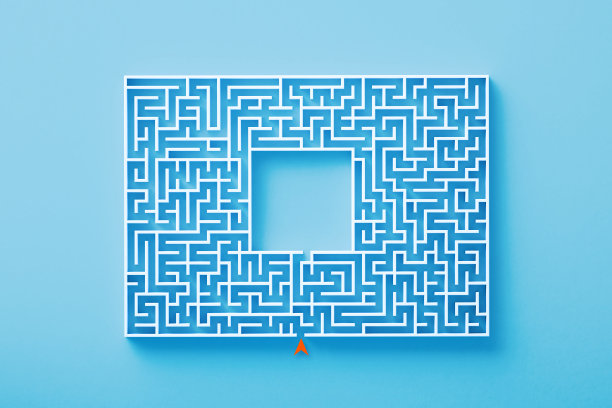 蓝色背景上的白色迷宫图片下载