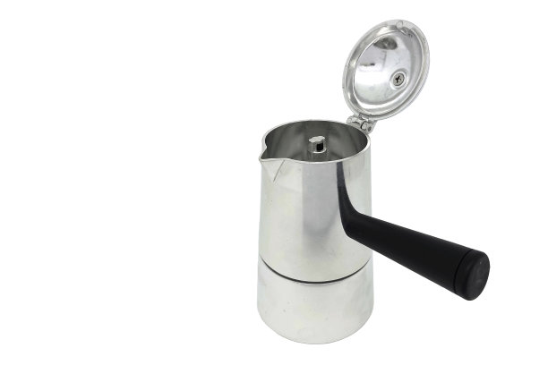 摩卡壶意大利咖啡机，孤立的白色背景与复制空间。Moka咖啡。图片下载