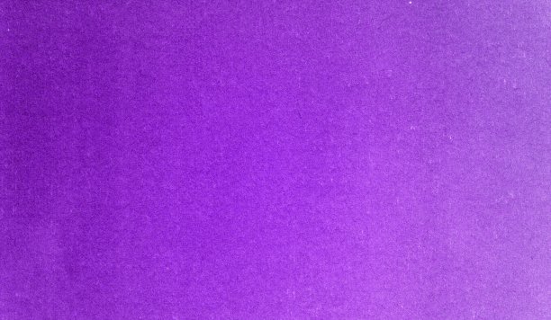 紫色质朴的质地。高质量的纹理在极高的分辨率。深紫色的垃圾材料。纹理背景。剪贴簿图片下载