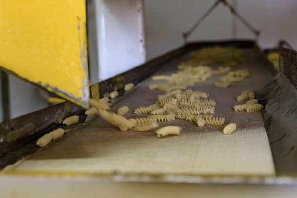 意大利面食工厂，意大利面条图片下载