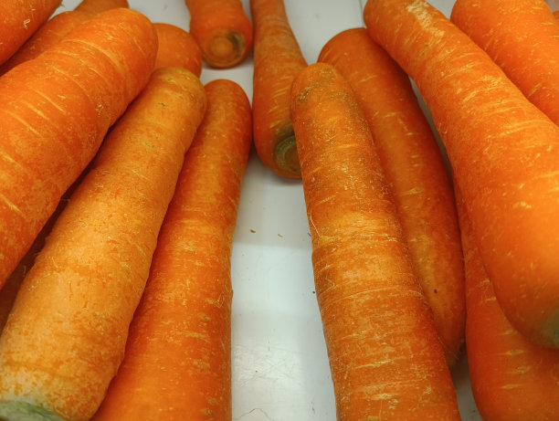 商店里出售的胡萝卜图片下载