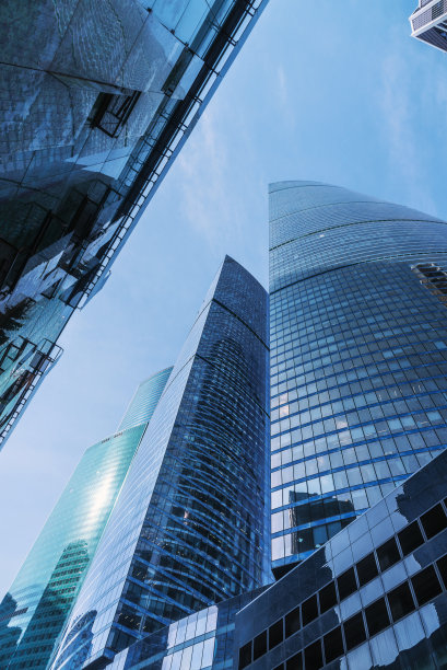 莫斯科商业区的摩天大楼。塔楼的自下而上视图。莫斯科。俄罗斯图片下载