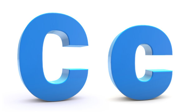 大写字母和小写字母C 3d隔离在白色背景上。C字母3d。3 d渲染。图片下载