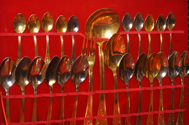 表设置图片下载